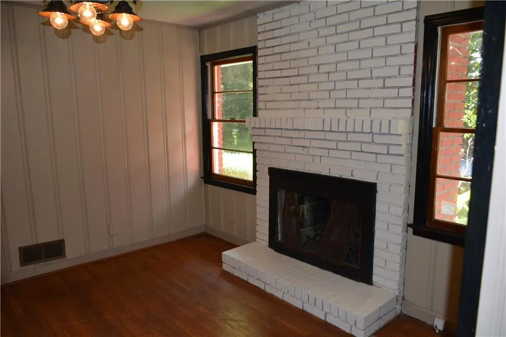 5755 Mountain Creek Road, Sandy Springs, Georgia 30328, 3 Bedrooms Bedrooms, ,2 BathroomsBathrooms,Residential,Sold,5755 Mountain Creek Road,5748146