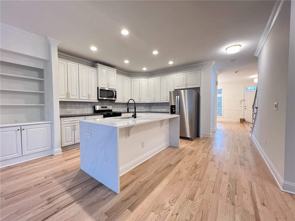 7805 Glisten Avenue, Sandy Springs, Georgia 30328, 3 Bedrooms Bedrooms, ,3 BathroomsBathrooms,Residential,Sold,7805 Glisten Avenue,7319232