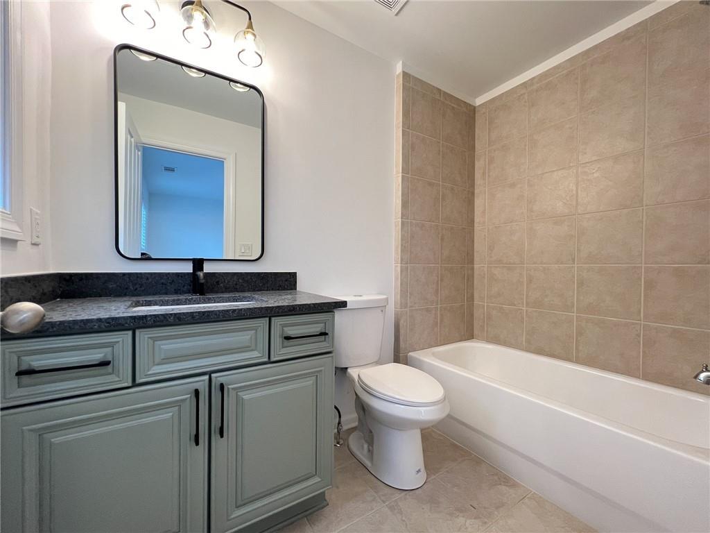 7805 Glisten Avenue, Sandy Springs, Georgia 30328, 3 Bedrooms Bedrooms, ,3 BathroomsBathrooms,Residential,Sold,7805 Glisten Avenue,7319232