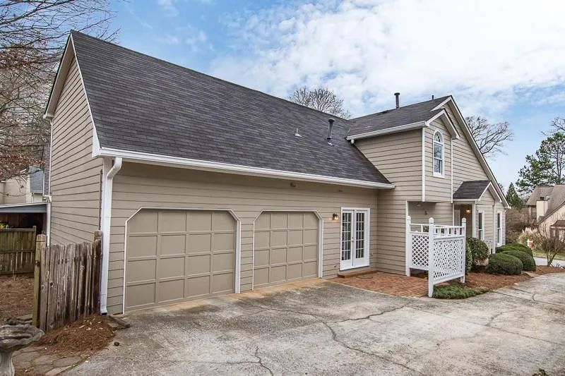 1070 Club Place Ne, Brookhaven, Georgia 30319, 2 Bedrooms Bedrooms, ,2 BathroomsBathrooms,Residential,Sold,1070 Club Place Ne,5802191 1070 Club Place Ne, Brookhaven, Georgia 30319, 2 Bedrooms Bedrooms, ,2 BathroomsBathrooms,Residential,Sold,1070 Club Place Ne,5802191