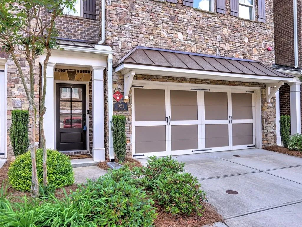 951 Opelousas Way Unit 951, Sandy Springs, Georgia 30328, 3 Bedrooms Bedrooms, ,3 BathroomsBathrooms,Residential,Sold,951 Opelousas Way Unit 951,6712115