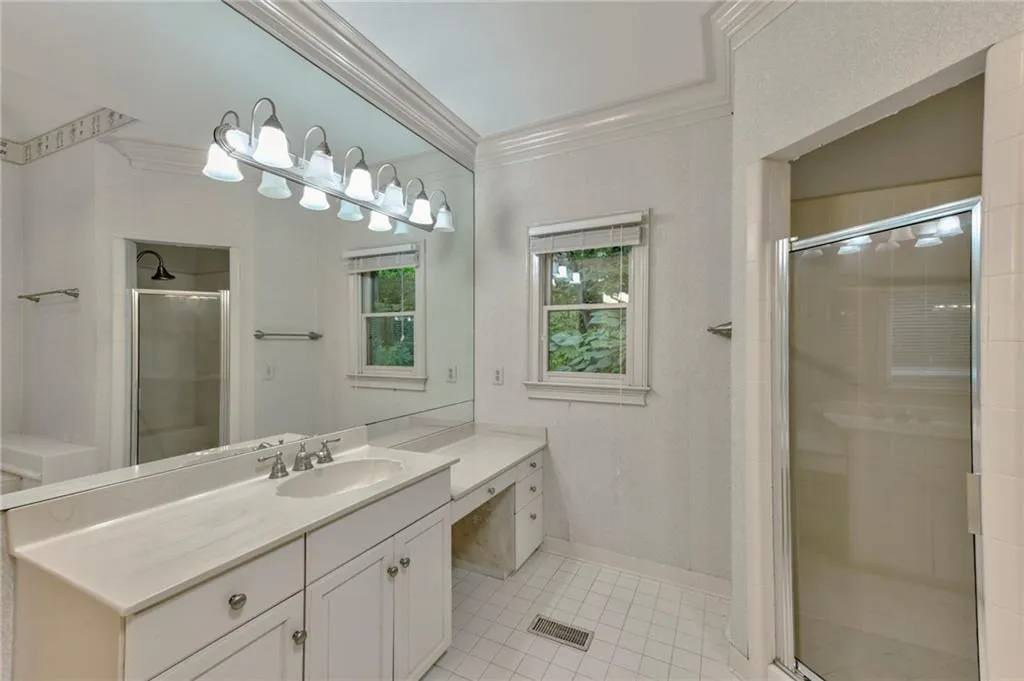 5113 Powers Ferry Road, Sandy Springs, Georgia 30327, 5 Bedrooms Bedrooms, ,4 BathroomsBathrooms,Residential,Sold,5113 Powers Ferry Road,7105240