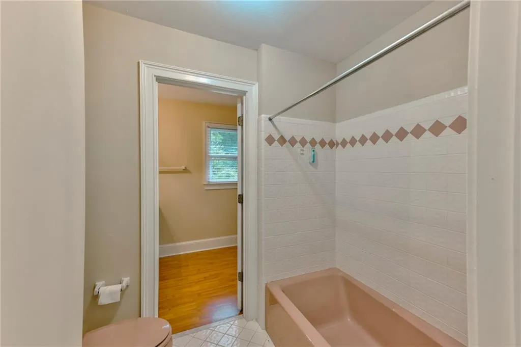 5113 Powers Ferry Road, Sandy Springs, Georgia 30327, 5 Bedrooms Bedrooms, ,4 BathroomsBathrooms,Residential,Sold,5113 Powers Ferry Road,7105240