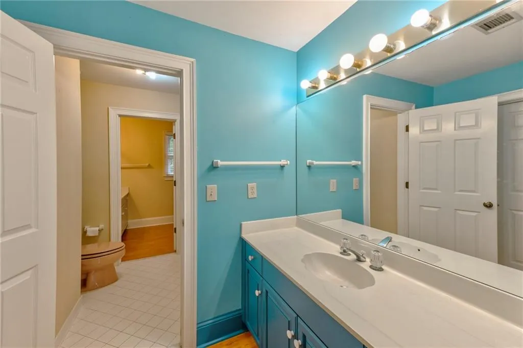 5113 Powers Ferry Road, Sandy Springs, Georgia 30327, 5 Bedrooms Bedrooms, ,4 BathroomsBathrooms,Residential,Sold,5113 Powers Ferry Road,7105240