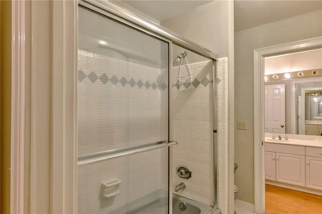 5113 Powers Ferry Road, Sandy Springs, Georgia 30327, 5 Bedrooms Bedrooms, ,4 BathroomsBathrooms,Residential,Sold,5113 Powers Ferry Road,7105240