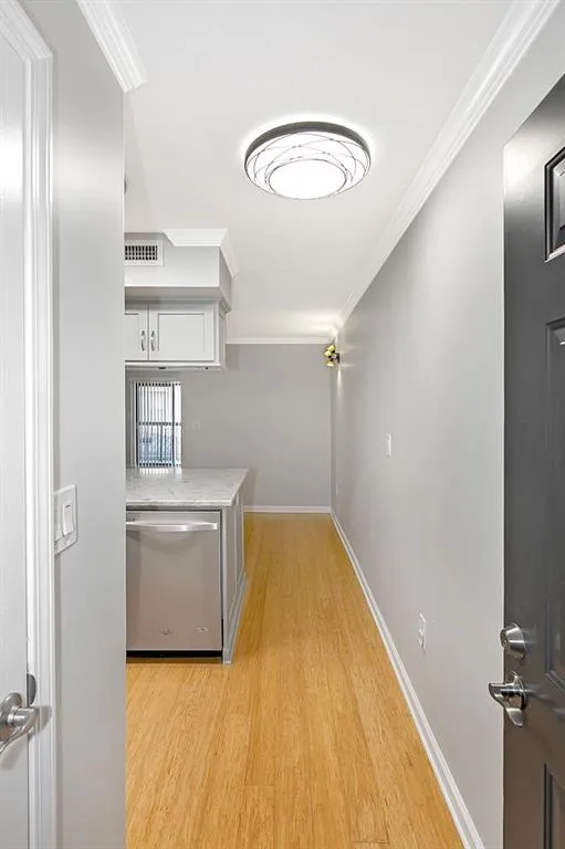 795 Hammond Drive Ne Unit 302, Atlanta, Georgia 30328, 1 Bedroom Bedrooms, ,1 BathroomBathrooms,Residential,Sold,795 Hammond Drive Ne Unit 302,6798665