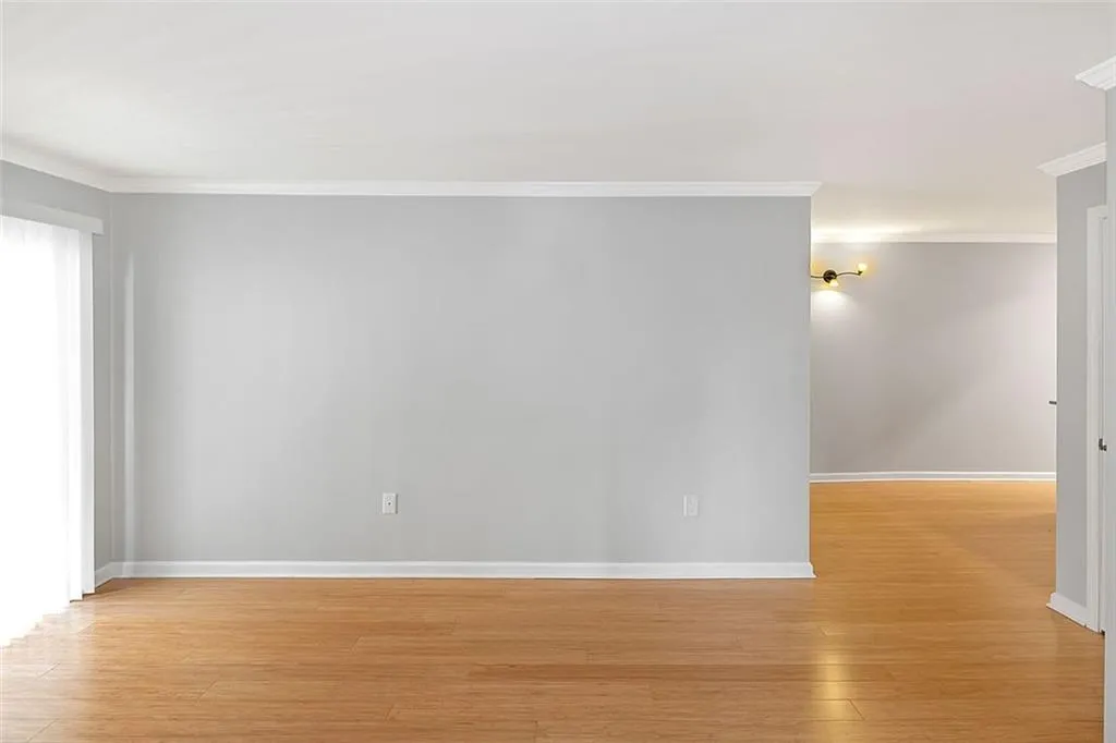 795 Hammond Drive Ne Unit 302, Atlanta, Georgia 30328, 1 Bedroom Bedrooms, ,1 BathroomBathrooms,Residential,Sold,795 Hammond Drive Ne Unit 302,6798665