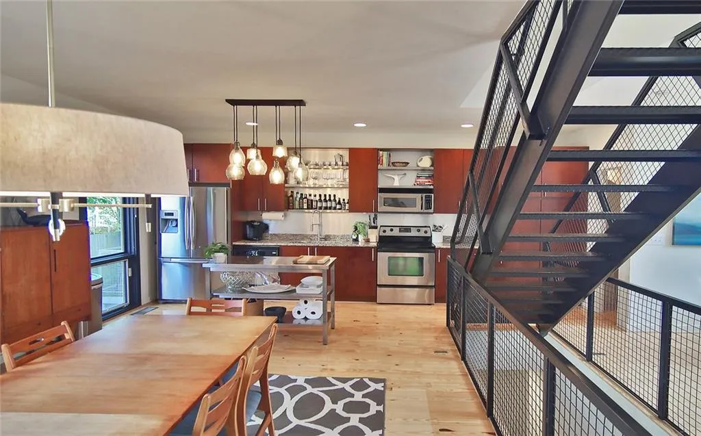 1273 Aalto Main Nw, Atlanta, Georgia 30318, 2 Bedrooms Bedrooms, ,2 BathroomsBathrooms,Residential,Sold,1273 Aalto Main Nw,5688517