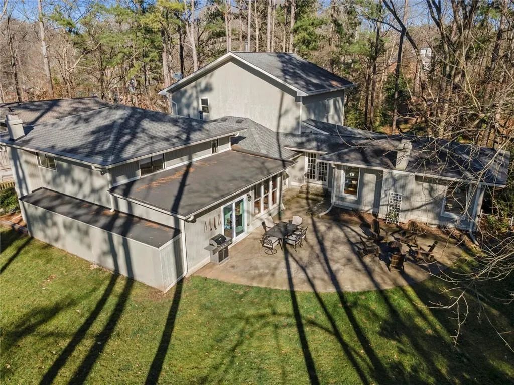 1240 Old Woodbine Road, Sandy Springs, Georgia 30319, 5 Bedrooms Bedrooms, ,5 BathroomsBathrooms,Residential,Sold,1240 Old Woodbine Road,6845839