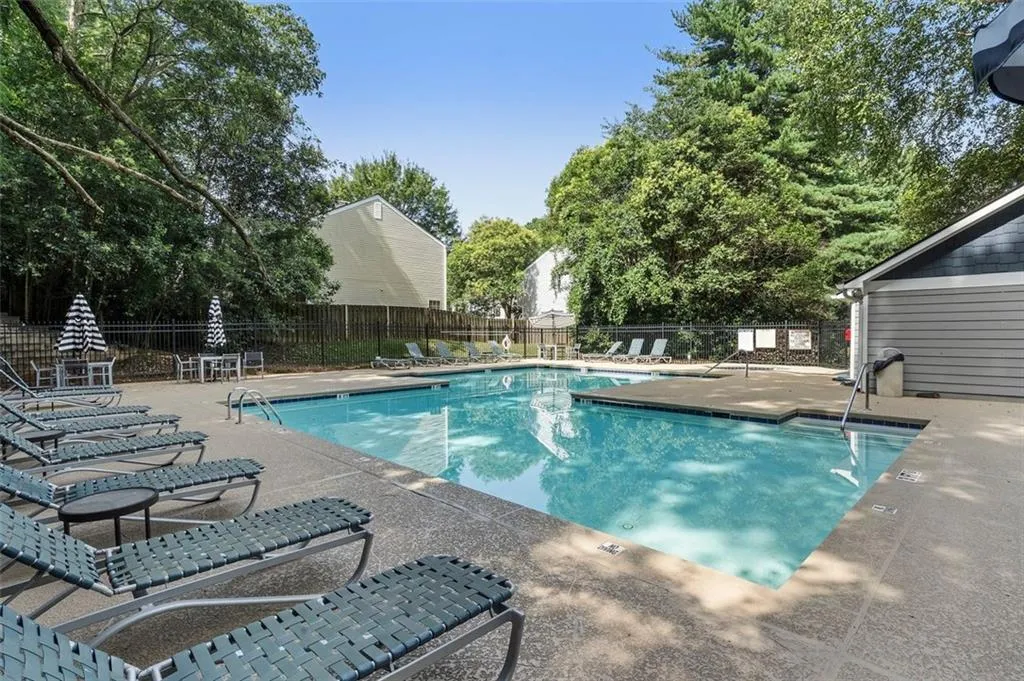 2105 Queen Anne Court, Atlanta, Georgia 30350, 3 Bedrooms Bedrooms, ,3 BathroomsBathrooms,Residential,Sold,2105 Queen Anne Court,7432476