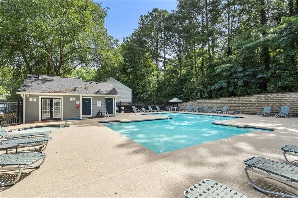 2105 Queen Anne Court, Atlanta, Georgia 30350, 3 Bedrooms Bedrooms, ,3 BathroomsBathrooms,Residential,Sold,2105 Queen Anne Court,7432476