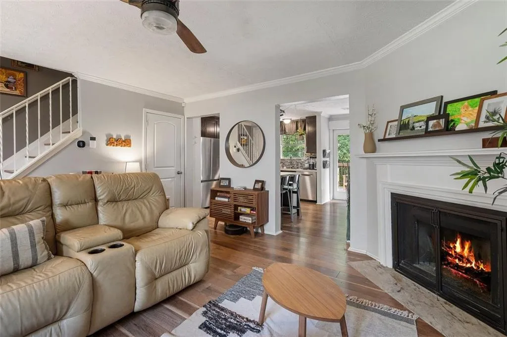 2105 Queen Anne Court, Atlanta, Georgia 30350, 3 Bedrooms Bedrooms, ,3 BathroomsBathrooms,Residential,Sold,2105 Queen Anne Court,7432476