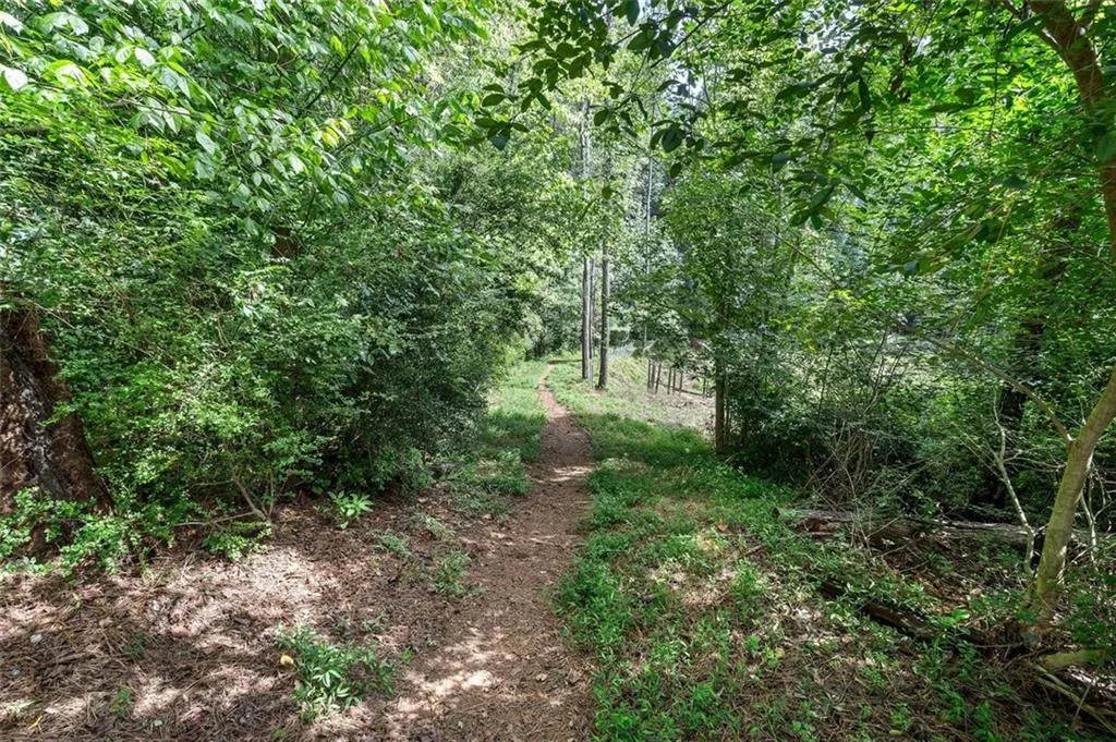 2105 Queen Anne Court, Atlanta, Georgia 30350, 3 Bedrooms Bedrooms, ,3 BathroomsBathrooms,Residential,Sold,2105 Queen Anne Court,7432476