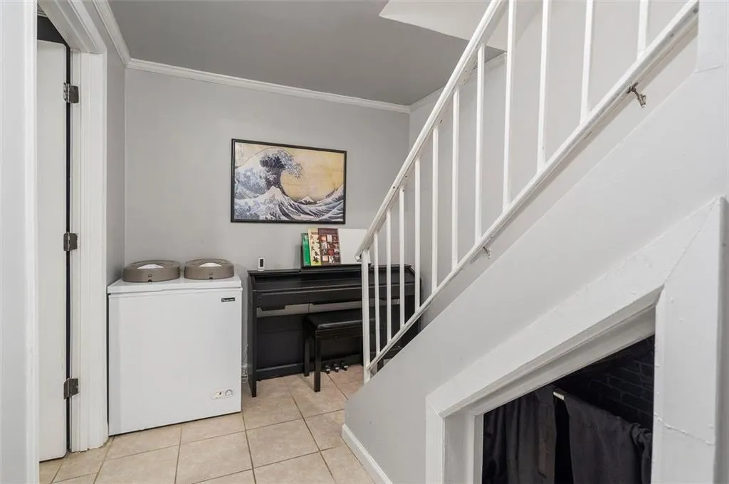 2105 Queen Anne Court, Atlanta, Georgia 30350, 3 Bedrooms Bedrooms, ,3 BathroomsBathrooms,Residential,Sold,2105 Queen Anne Court,7432476