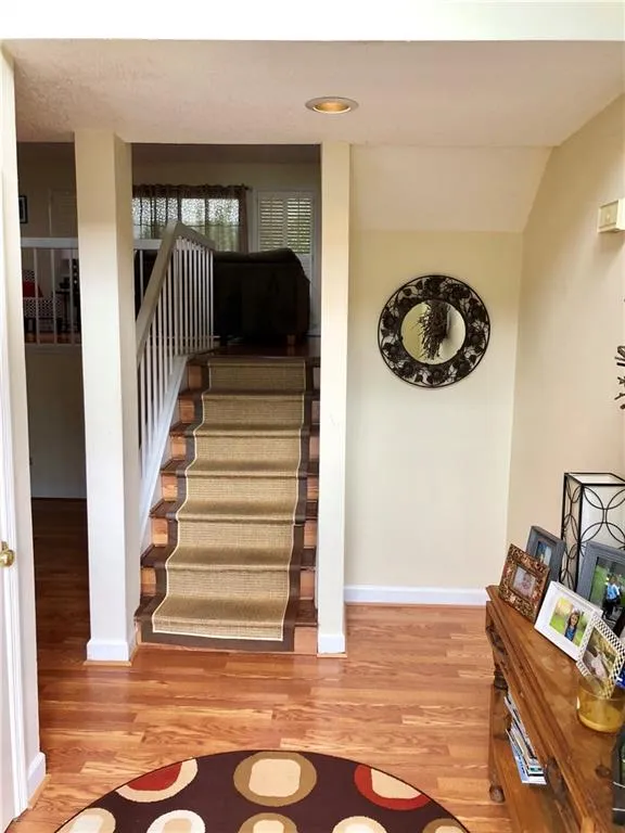 3799 Ashford Lake Court Ne, Brookhaven, Georgia 30319, 3 Bedrooms Bedrooms, ,2 BathroomsBathrooms,Residential,Sold,3799 Ashford Lake Court Ne,6085043