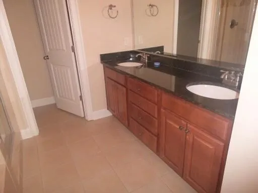 917 Telfair Close Unit 917, Atlanta, Georgia 30350, 3 Bedrooms Bedrooms, ,3 BathroomsBathrooms,Residential,Sold,917 Telfair Close Unit 917,5794180