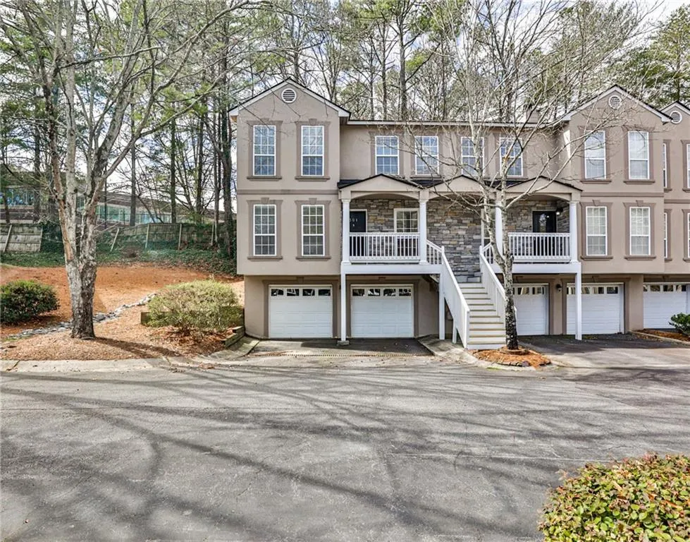 301 Masons Creek Circle, Atlanta, Georgia 30350, 3 Bedrooms Bedrooms, ,2 BathroomsBathrooms,Residential,Sold,301 Masons Creek Circle,7530540