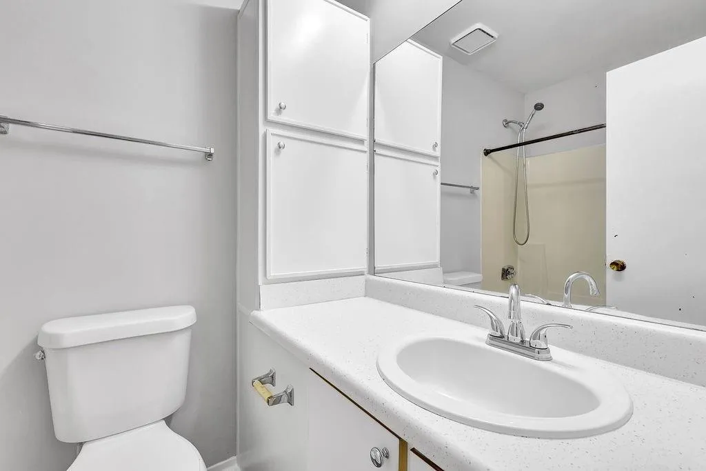 524 Granite Ridge Place, Sandy Springs, Georgia 30350, 2 Bedrooms Bedrooms, ,2 BathroomsBathrooms,Residential,Sold,524 Granite Ridge Place,6955171