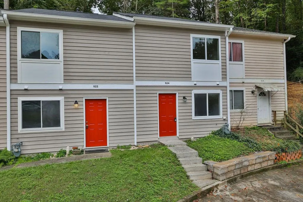 524 Granite Ridge Place, Sandy Springs, Georgia 30350, 2 Bedrooms Bedrooms, ,2 BathroomsBathrooms,Residential,Sold,524 Granite Ridge Place,6955171