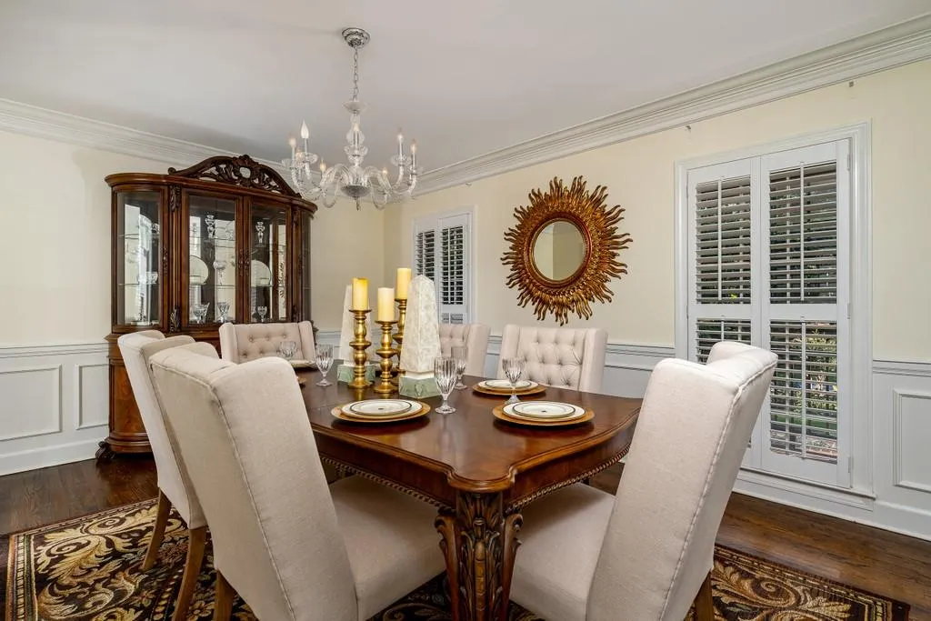 1590 Bakers Glen Drive, Sandy Springs, Georgia 30350, 5 Bedrooms Bedrooms, ,5 BathroomsBathrooms,Residential,Sold,1590 Bakers Glen Drive,6794167