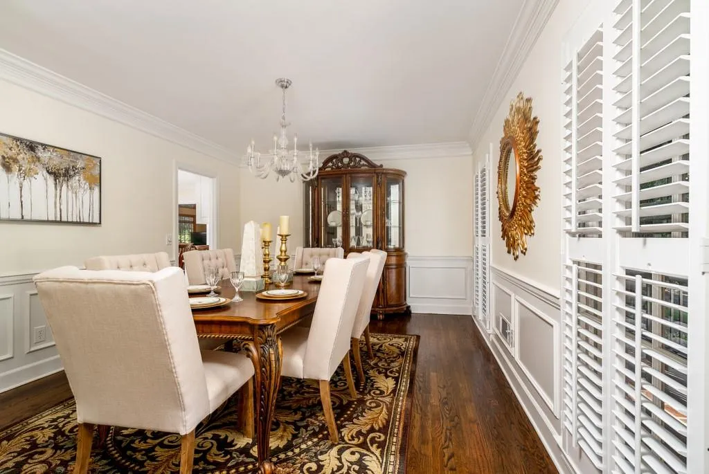 1590 Bakers Glen Drive, Sandy Springs, Georgia 30350, 5 Bedrooms Bedrooms, ,5 BathroomsBathrooms,Residential,Sold,1590 Bakers Glen Drive,6794167