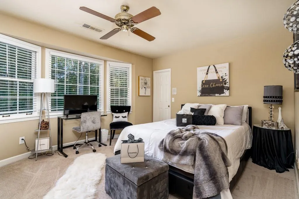 1590 Bakers Glen Drive, Sandy Springs, Georgia 30350, 5 Bedrooms Bedrooms, ,5 BathroomsBathrooms,Residential,Sold,1590 Bakers Glen Drive,6794167