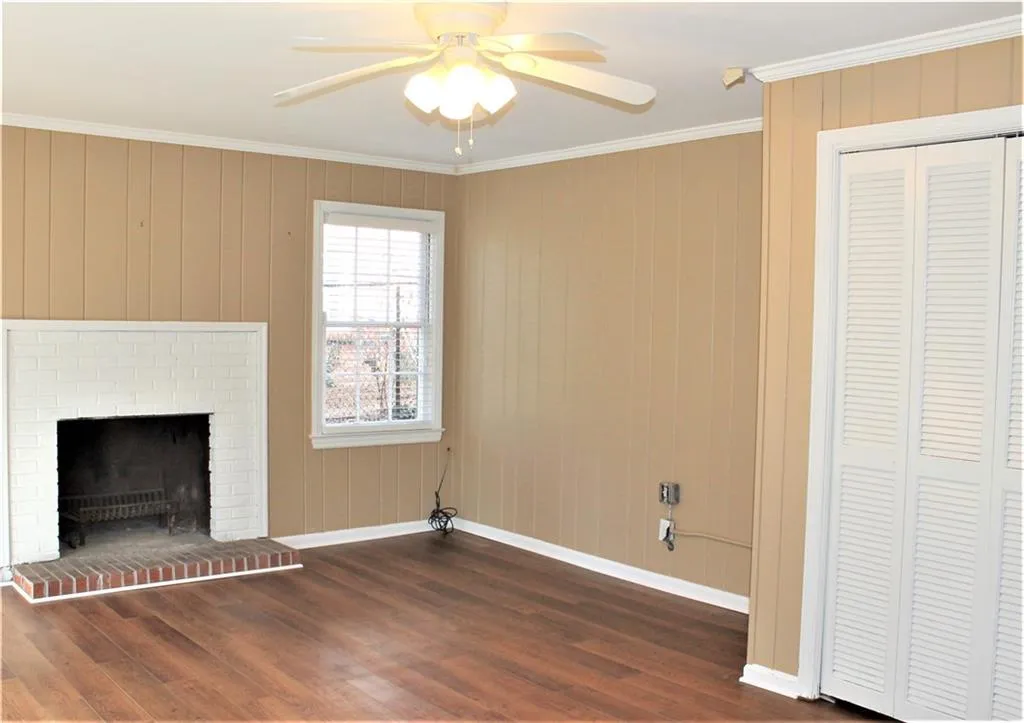 560 Carriage Drive, Sandy Springs, Georgia 30328, 4 Bedrooms Bedrooms, ,3 BathroomsBathrooms,Residential,Sold,560 Carriage Drive,6678794