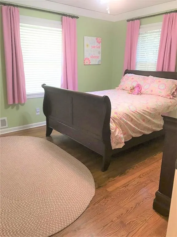 560 Carriage Drive, Sandy Springs, Georgia 30328, 4 Bedrooms Bedrooms, ,3 BathroomsBathrooms,Residential,Sold,560 Carriage Drive,6678794