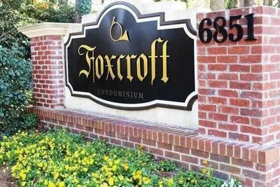 6851 Roswell Road Unit F1, Sandy Springs, Georgia 30328, 2 Bedrooms Bedrooms, ,2 BathroomsBathrooms,Residential,Sold,6851 Roswell Road Unit F1,7031931