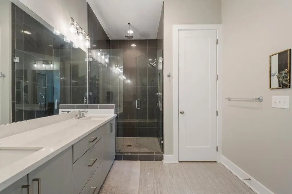 6674 Cadence Boulevard, Atlanta, Georgia 30328, 1 Bedroom Bedrooms, ,1 BathroomBathrooms,Residential,Sold,6674 Cadence Boulevard,7431369