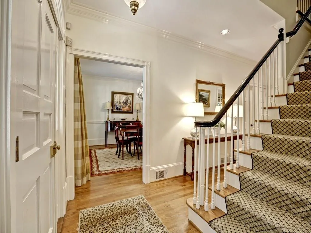 3403 W Paces Ferry Court Nw, Atlanta, Georgia 30327, 5 Bedrooms Bedrooms, ,3 BathroomsBathrooms,Residential,Sold,3403 W Paces Ferry Court Nw,5706531
