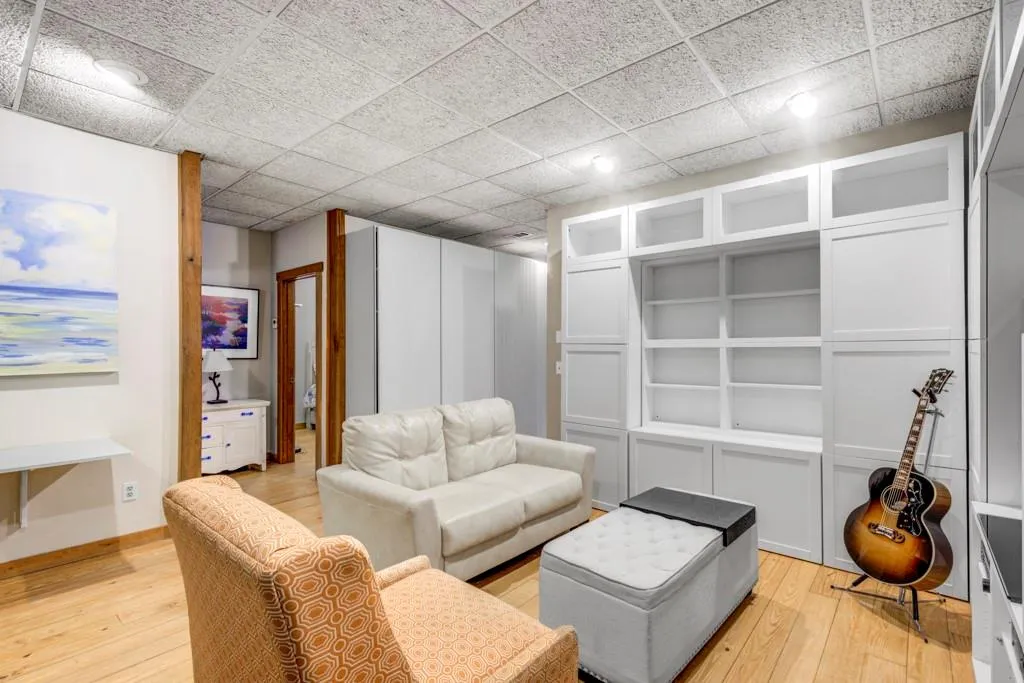 5200 Riverview Road, Atlanta, Georgia 30327, 4 Bedrooms Bedrooms, ,2 BathroomsBathrooms,Residential,Sold,5200 Riverview Road,7128060