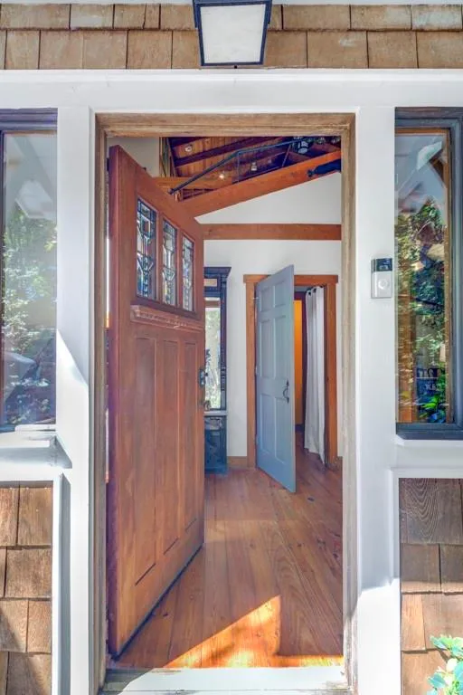 5200 Riverview Road, Atlanta, Georgia 30327, 4 Bedrooms Bedrooms, ,2 BathroomsBathrooms,Residential,Sold,5200 Riverview Road,7128060