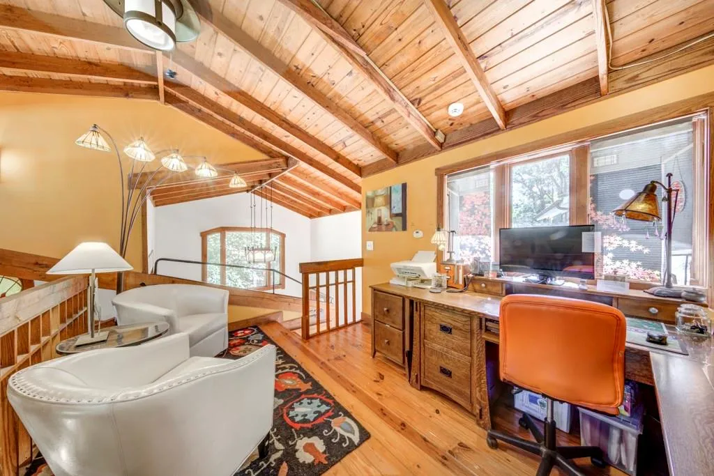 5200 Riverview Road, Atlanta, Georgia 30327, 4 Bedrooms Bedrooms, ,2 BathroomsBathrooms,Residential,Sold,5200 Riverview Road,7128060