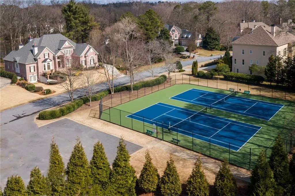 374 Caruso Court, Sandy Springs, Georgia 30350, 5 Bedrooms Bedrooms, ,6 BathroomsBathrooms,Residential,Sold,374 Caruso Court,6684749