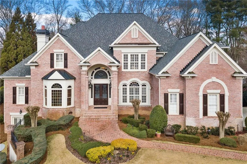 374 Caruso Court, Sandy Springs, Georgia 30350, 5 Bedrooms Bedrooms, ,6 BathroomsBathrooms,Residential,Sold,374 Caruso Court,6684749