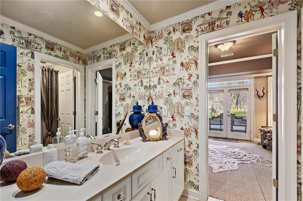 374 Caruso Court, Sandy Springs, Georgia 30350, 5 Bedrooms Bedrooms, ,6 BathroomsBathrooms,Residential,Sold,374 Caruso Court,6684749