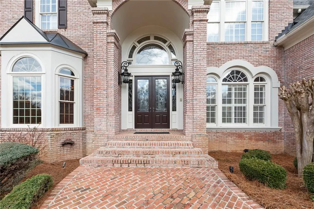 374 Caruso Court, Sandy Springs, Georgia 30350, 5 Bedrooms Bedrooms, ,6 BathroomsBathrooms,Residential,Sold,374 Caruso Court,6684749