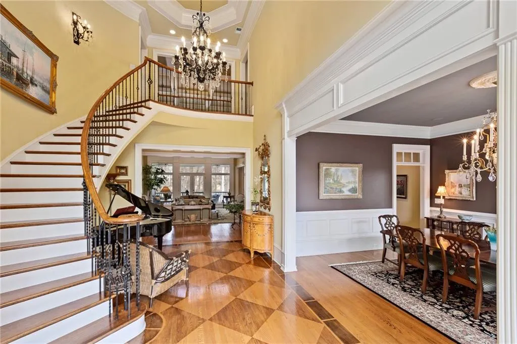 374 Caruso Court, Sandy Springs, Georgia 30350, 5 Bedrooms Bedrooms, ,6 BathroomsBathrooms,Residential,Sold,374 Caruso Court,6684749