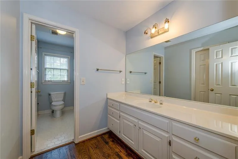 7435 Stoneykirk Close, Sandy Springs, Georgia 30350, 4 Bedrooms Bedrooms, ,3 BathroomsBathrooms,Residential,Sold,7435 Stoneykirk Close,6098929