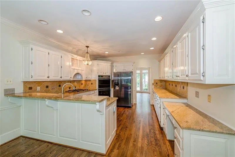 7435 Stoneykirk Close, Sandy Springs, Georgia 30350, 4 Bedrooms Bedrooms, ,3 BathroomsBathrooms,Residential,Sold,7435 Stoneykirk Close,6098929