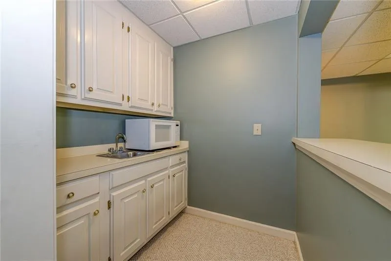 7435 Stoneykirk Close, Sandy Springs, Georgia 30350, 4 Bedrooms Bedrooms, ,3 BathroomsBathrooms,Residential,Sold,7435 Stoneykirk Close,6098929