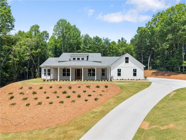 412 Jess Hunt Road, Cleveland, Georgia 30528