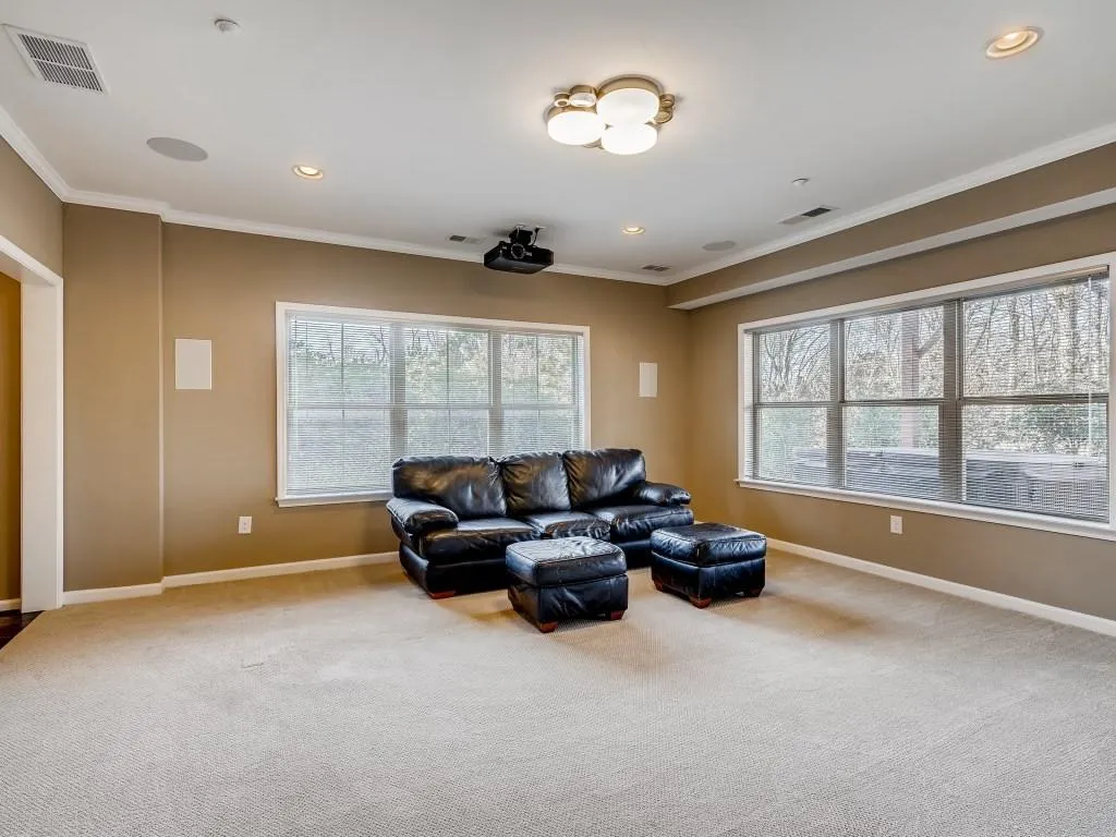 992 Bergeron Place, Sandy Springs, Georgia 30338, 3 Bedrooms Bedrooms, ,3 BathroomsBathrooms,Residential,Sold,992 Bergeron Place,6825801