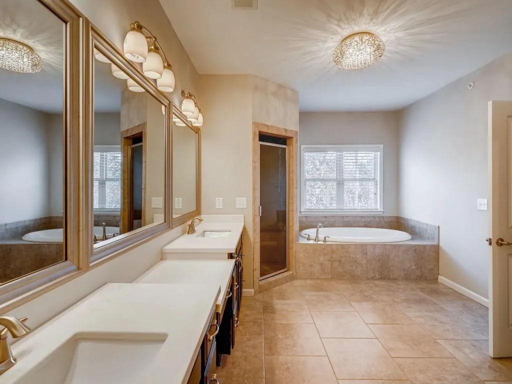 992 Bergeron Place, Sandy Springs, Georgia 30338, 3 Bedrooms Bedrooms, ,3 BathroomsBathrooms,Residential,Sold,992 Bergeron Place,6825801