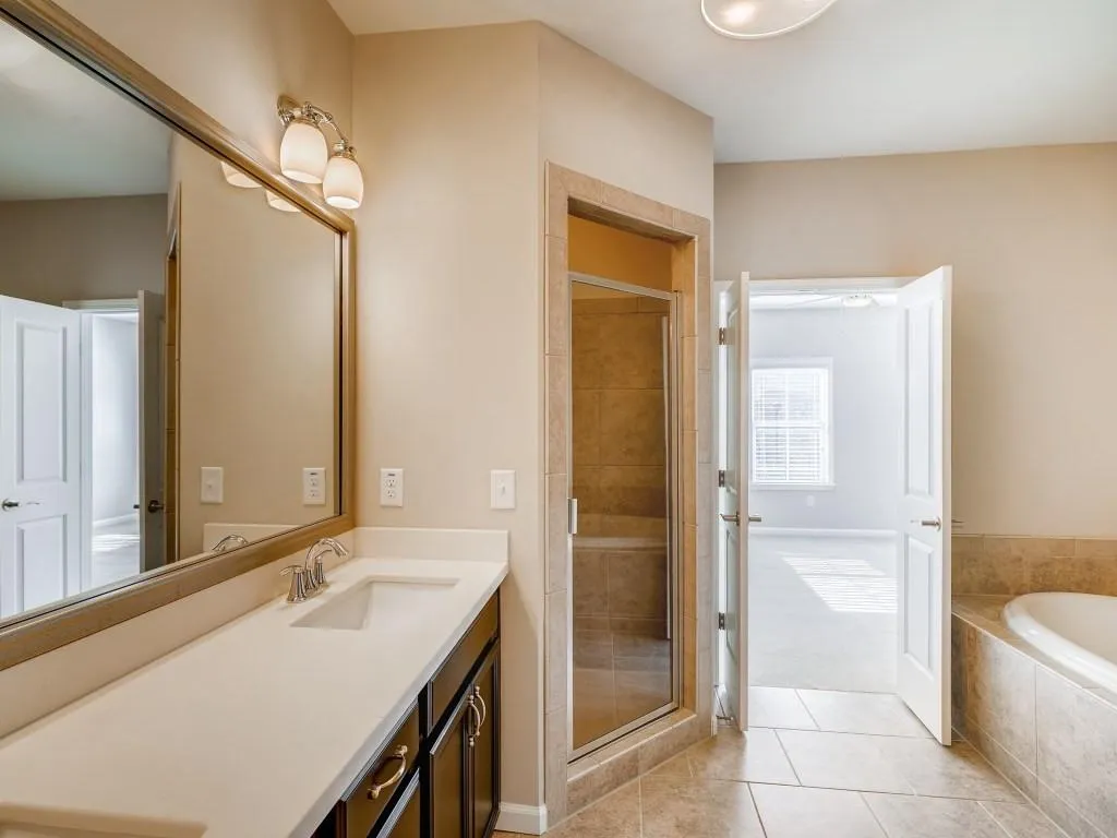 992 Bergeron Place, Sandy Springs, Georgia 30338, 3 Bedrooms Bedrooms, ,3 BathroomsBathrooms,Residential,Sold,992 Bergeron Place,6825801