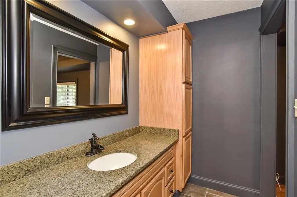 506 Sutters Point, Atlanta, Georgia 30328, 3 Bedrooms Bedrooms, ,2 BathroomsBathrooms,Residential,Sold,506 Sutters Point,5908097