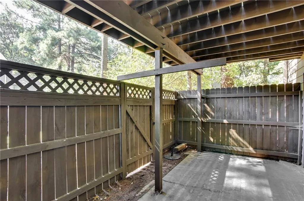 506 Sutters Point, Atlanta, Georgia 30328, 3 Bedrooms Bedrooms, ,2 BathroomsBathrooms,Residential,Sold,506 Sutters Point,5908097