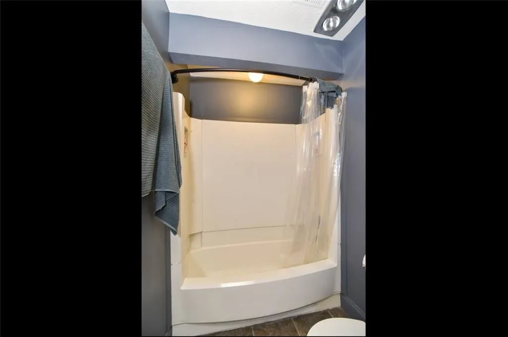 506 Sutters Point, Atlanta, Georgia 30328, 3 Bedrooms Bedrooms, ,2 BathroomsBathrooms,Residential,Sold,506 Sutters Point,5908097