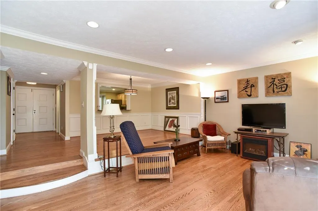 506 Sutters Point, Atlanta, Georgia 30328, 3 Bedrooms Bedrooms, ,2 BathroomsBathrooms,Residential,Sold,506 Sutters Point,5908097